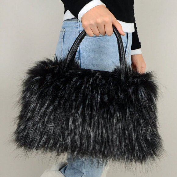 Black And White Glamorous Women's faux fur oversized bag